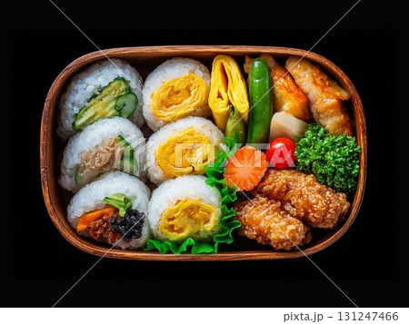 カラフルでバランスのよい弁当 131247466