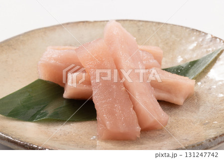 赤しそ漬け大根 赤しそ漬け大根 131247742