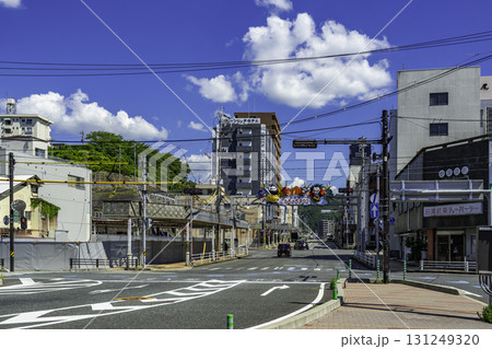浜田　浜田駅前交差点　島根県浜田市 131249320
