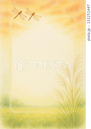 フレーム素材　秋イメージ　夕焼け空　ススキ　赤とんぼ　水彩画 131251447