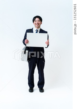 サービスエンジニア サービスエンジニア 131252601