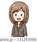 笑顔のビジネスウーマン（上半身・明るい表情） 131253098