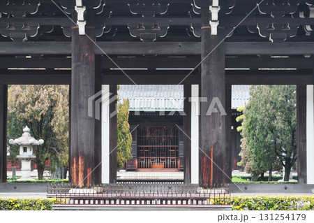 京都 冬の東福寺 三門(京都市東山区) 京都 冬の東福寺 三門(京都市東山区) 131254179