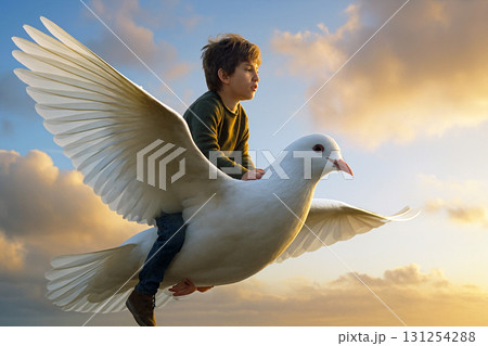 鳥に乗った少年 131254288