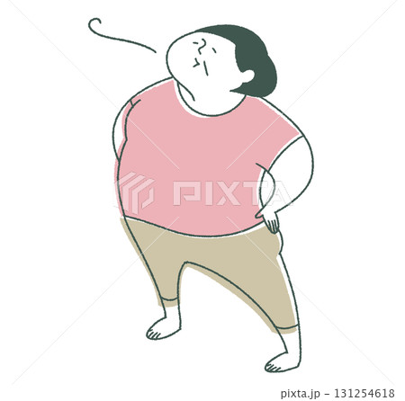 手を腰に当てて体を反らす高齢女性_左向き 手を腰に当てて体を反らす高齢女性_左向き 131254618