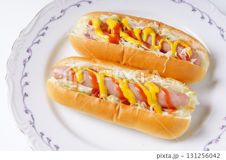 ホットドッグ 131256042