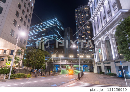 《東京都》イタリア街の夜景・汐留 《東京都》イタリア街の夜景・汐留 131256950
