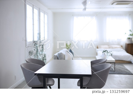 上質なリビングダイニングのある家 131259697