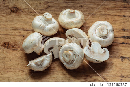 Food. Fresh white mushrooms champigonons 131260587