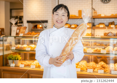 パン屋さん パン屋さん 131262444