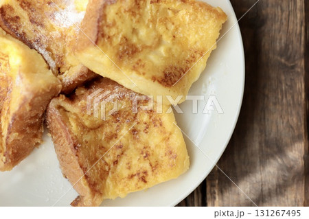 5枚切り食パンを使ったフワとろフレンチトースト 131267495