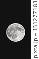 夜空に浮かぶモノクロな月 131277183