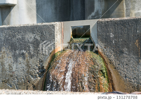 ガスかん水の分離槽・沈砂池 131278708