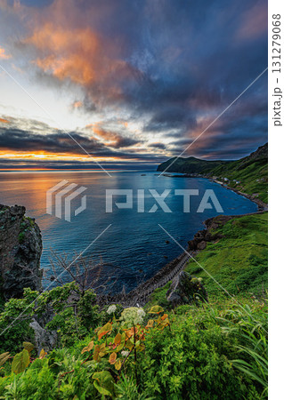桃台猫台展望台からのサンセットビュー（礼文島） 131279068