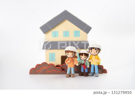 あみぐるみ人形　自然災害・避難 131279950