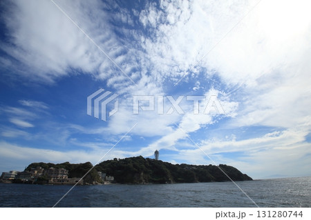 海に浮かぶ島 131280744