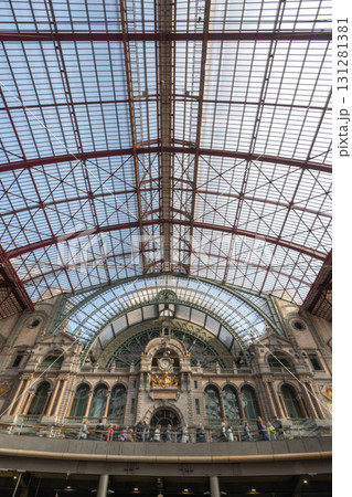 アントワープ中央駅／アントワープ、ベルギー 131281381