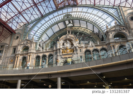 アントワープ中央駅／アントワープ、ベルギー 131281387