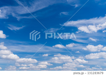 爽やかな秋の青空 爽やかな秋の青空 131283679