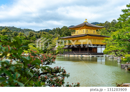 金閣寺の美しい風景 131283909