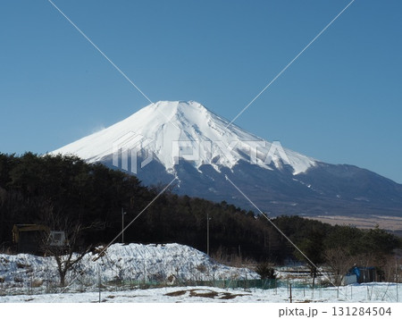 2月 石割山の登山道や風景（山梨県都留市） 131284504