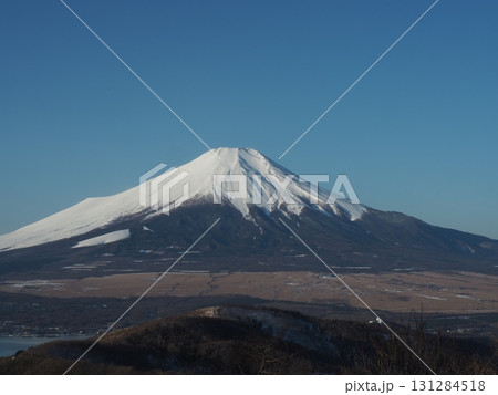 2月 石割山の登山道や風景(山梨県都留市) 2月 石割山の登山道や風景(山梨県都留市) 131284518