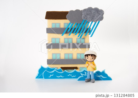 あみぐるみ人形　自然災害・避難 131284805