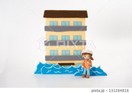 あみぐるみ人形　自然災害・避難 131284818