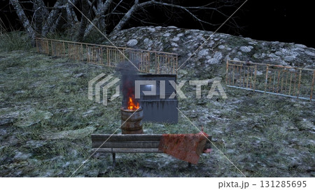 薄暗い空き地 131285695