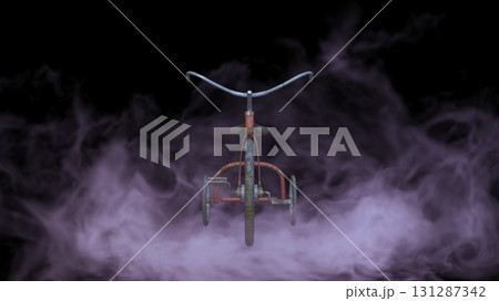 古い三輪車 131287342