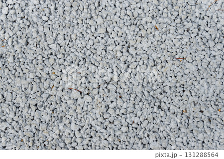白いアスファルト舗装のクローズアップ 131288564