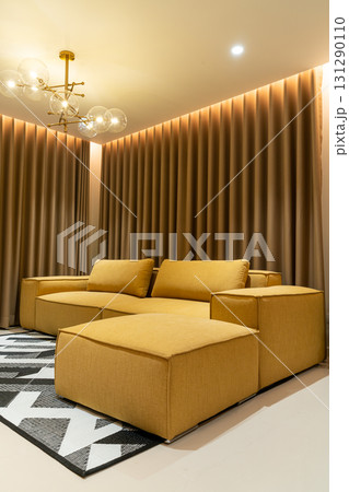 empty sofa in living room empty sofa in living room 131290110