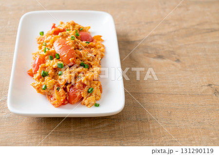 Stir-fried tomatoes with egg or Scrambled eggs with tomatoes Stir-fried tomatoes with egg or Scrambled eggs with tomatoes 131290119