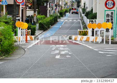 車幅制限の幅員1.7m道路_06 車幅制限の幅員1.7m道路_06 131290417