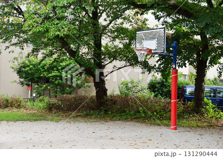 本町児童公園のバスケット_02 131290444