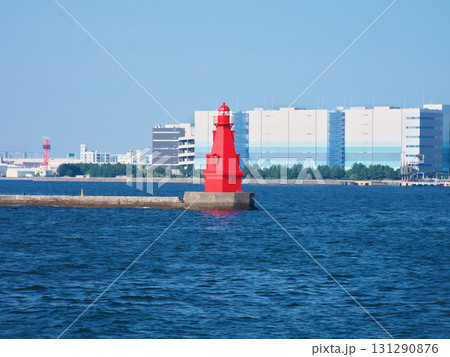 横浜北水堤灯台(赤灯台) 都市景観(2025年8月) 横浜北水堤灯台(赤灯台) 都市景観(2025年8月) 131290876