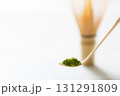 抹茶イメージ　茶匙を白背景で撮影 131291809
