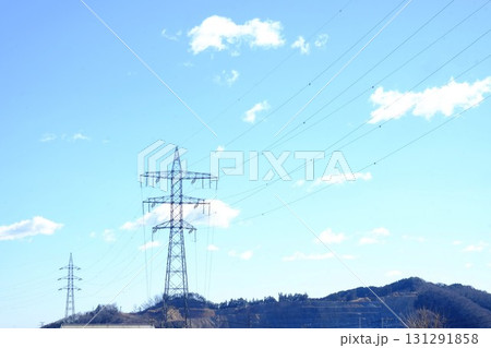 送電線路のある風景　【相模原市津久井　2月】 131291858