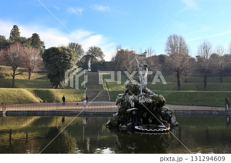 イタリア フィレンツェ ピッティ宮殿のボーボリ庭園 イタリア フィレンツェ ピッティ宮殿のボーボリ庭園 131294609