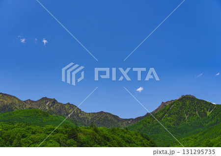 夏景色 青空と八ヶ岳 夏景色 青空と八ヶ岳 131295735