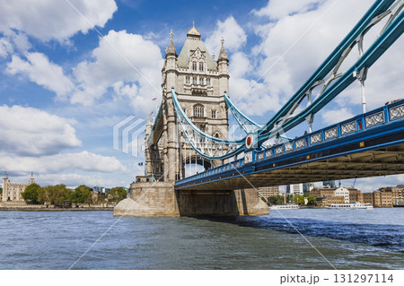 Tower Bridge over the River Thames in London, iconic Victorian landmark Tower Bridge over the River Thames in London, iconic Victorian landmark 131297114