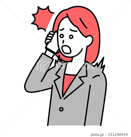 スマートフォンでの通話で驚くスーツの女性 スマートフォンでの通話で驚くスーツの女性 131298434