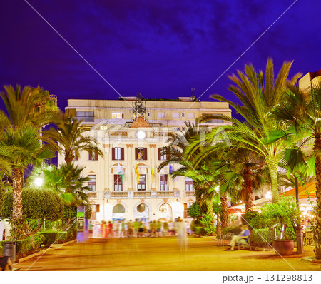 Ayuntamiento Lloret de Mar at Verdaguer passeig 131298813