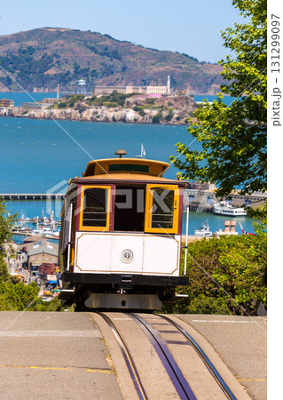 San francisco Hyde Street Cable Car California San francisco Hyde Street Cable Car California 131299097