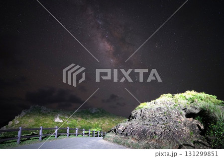 沖縄県　石垣島　平久保埼灯台 131299851