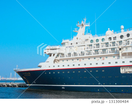 横浜ハンマードヘッドに停泊するにっぽん丸 - 都市景観（2025年8月） 131300484