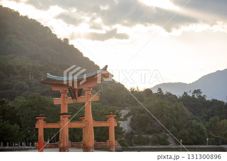 広島県 宮島 嚴島神社 広島県 宮島 嚴島神社 131300896