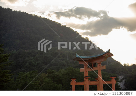 広島県 宮島 嚴島神社 広島県 宮島 嚴島神社 131300897