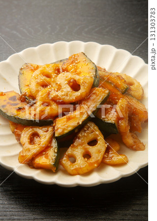 れんこんとかぼちゃの甘酢炒め 131303783