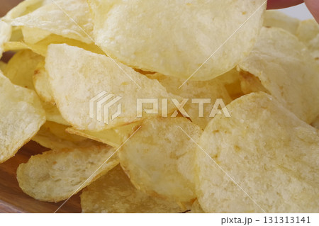 美味しそうなポテトチップス 美味しそうなポテトチップス 131313141